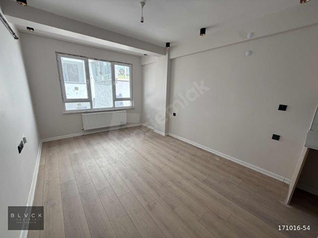 black kiralık şirintepede amerikan mutfaklı 2+1 daire