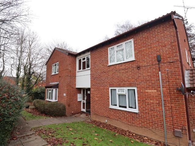 Black Prince Avenue, Coventry CV3, Studio to rent, £695 pcm | PrimeLocation