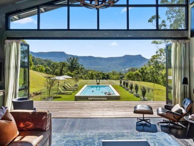 BLACKSTAR A Kangaroo Valley Statement