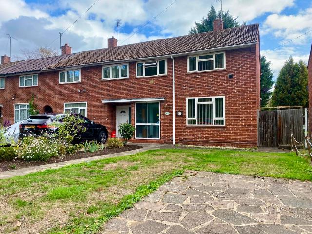 Blackmore Crescent, Woking GU21, 3 bed end terrace house to rent, £1,950 pcm | PrimeLocation