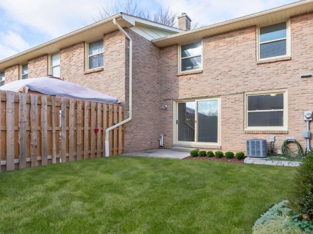 Blackacres Blvd Townhomes 3 Bedroom Home for Rent at 259 101 259 Blackacres Blvd, London, ON N6G 2H1 Medway