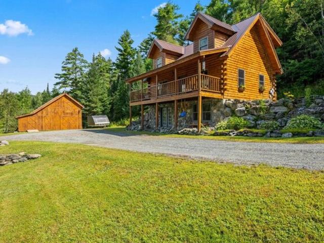 Blackberry Ln, Littleton, Home For Sale