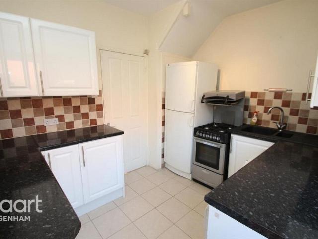 Blackborne Road, DAGENHAM 2 bed terraced house to rent £1,850 pcm £427 pw