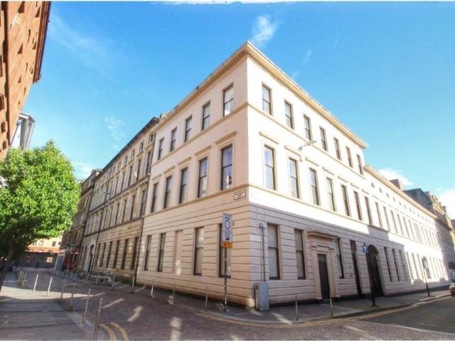 Blackfriars Street, Glasgow G1, 2 bed flat to rent, £1,250 pcm | PrimeLocation