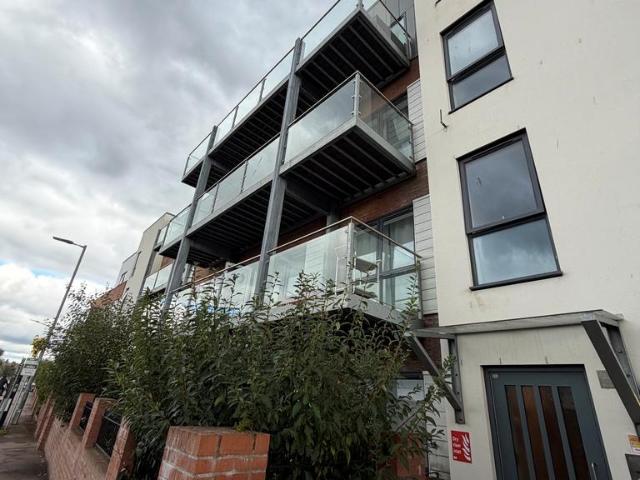 Blackfriars Street, Hereford, HR4 1 bed flat to rent £850 pcm £196 pw