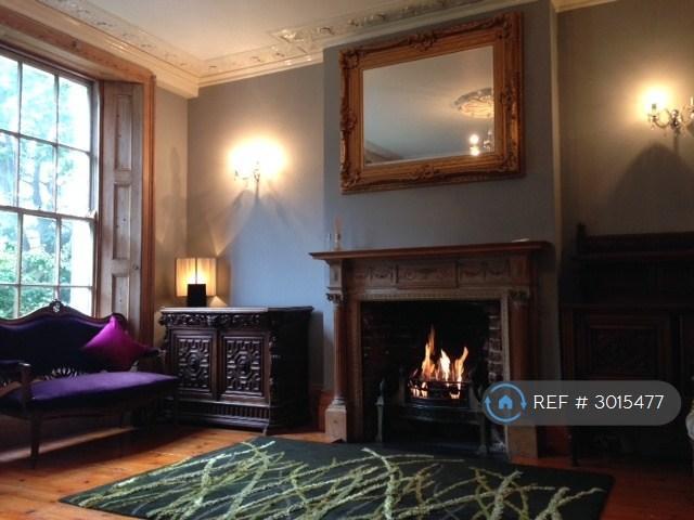 Blackheath, London, SE3 1 bed flat to rent £1,495 pcm £345 pw