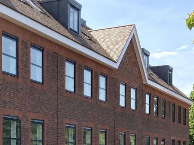 Blackhorse House, 36 Salisbury Square, Old Hatfield AL9, 1 bed flat to rent, £1,370 pcm | PrimeLocation