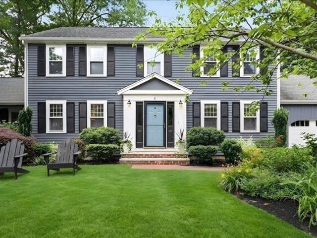 Blackhorse Ln, Hingham, Home For Sale