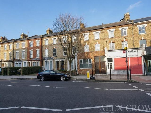 Blackstock Road, Finsbury Park 3 bed house share to rent £950 pcm £219 pw