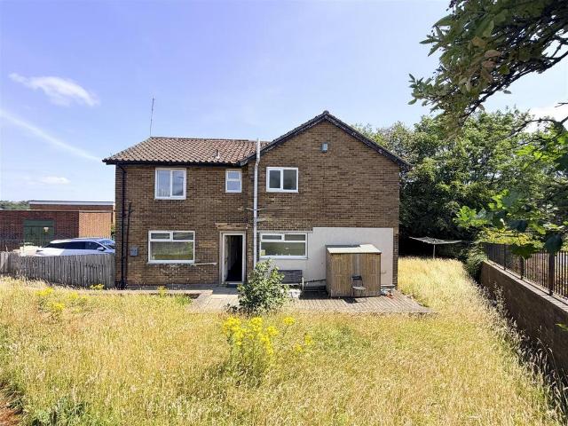 Blackstock Road, S14 8 bed detached house to rent £4,680 pcm £1,080 pw