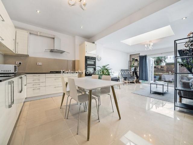 Blackshaw Road, London SW17, 4 bed detached house to rent, £3,700 pcm | PrimeLocation