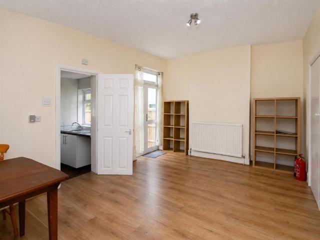 Blackshaw Road, London SW17, 4 bed property to rent, £2,200 pcm | PrimeLocation