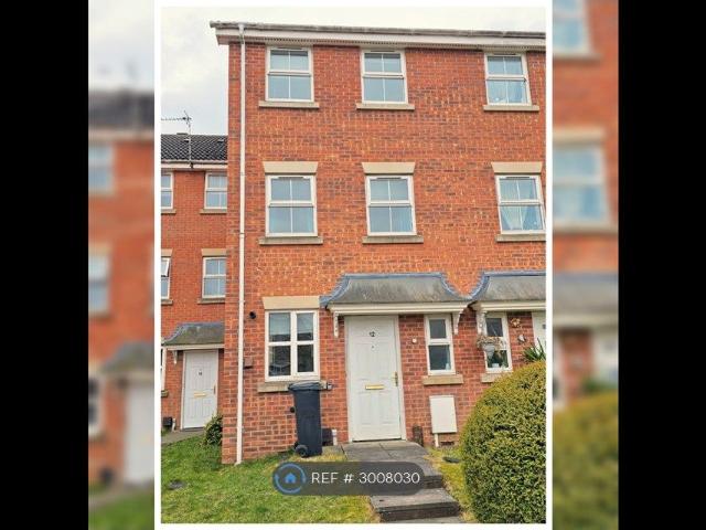 Blacksmith Place, Hamilton, Leicester LE5, 4 bed terraced house to rent, £1,349 pcm | PrimeLocation