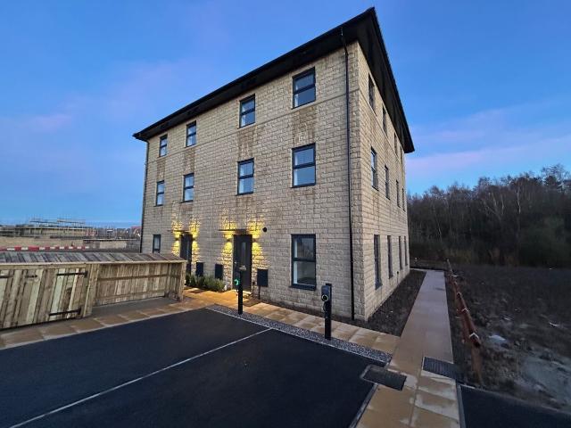 Blackthorn Boulevard, Kiverton Park, Rotherham S26, 2 bed town house to rent, £1,000 pcm | PrimeLocation