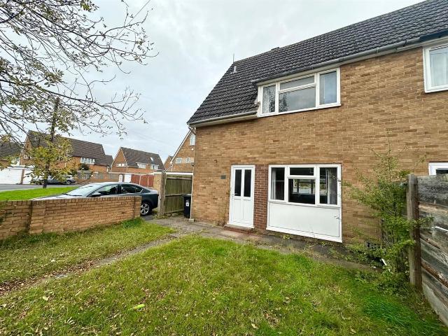 Blackwater Close, Brierley Hill DY5, 2 bed semi detached house to rent, £1,000 pcm | PrimeLocation