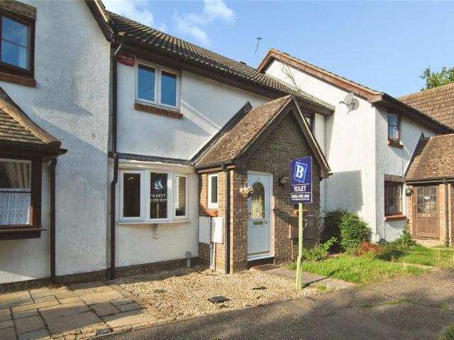 Blackwood Chine, South Woodham. 2 bed terraced house to rent £1,300 pcm £300 pw