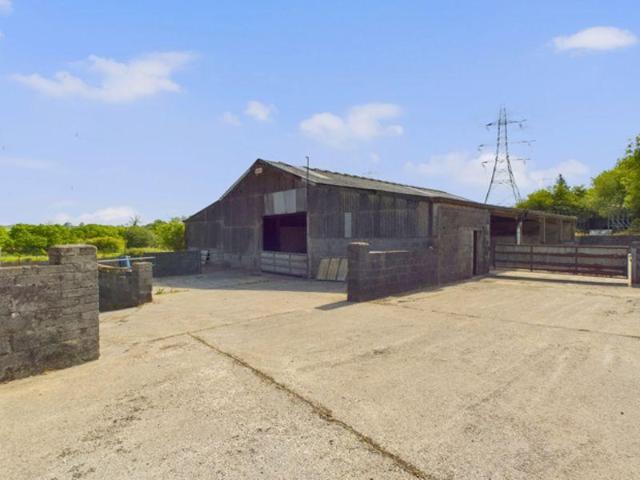 Blaen y Fan, Meinciau, Kidwelly Property to rent £1,042 pcm £240 pw