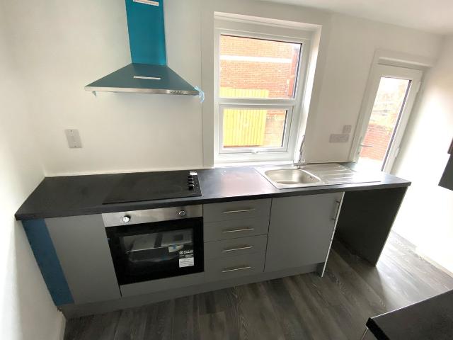 Blaenclydach Street, Cardiff CF11, 1 bed flat to rent, £750 pcm | PrimeLocation