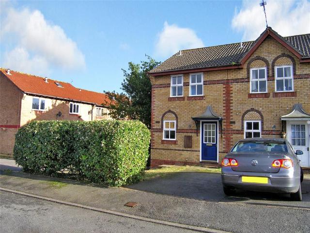 Blaise Place, City Gardens, Cardiff. 2 bed end of terrace house to rent £1,100 pcm £254 pw