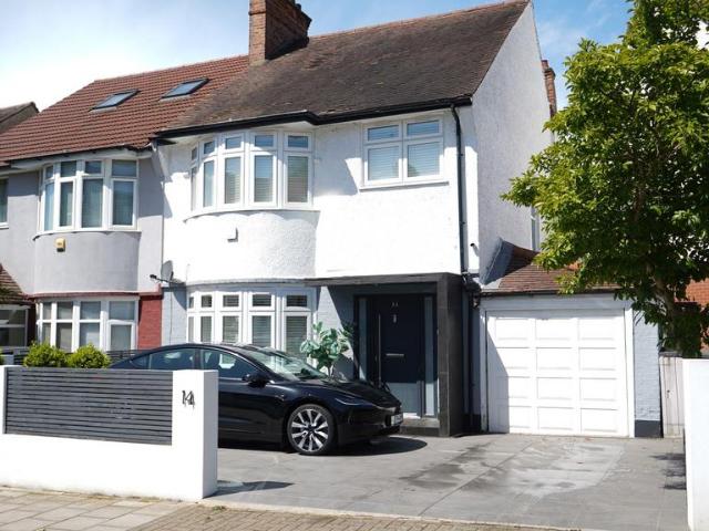 Blairderry Road, London 4 bed semi detached house to rent £4,000 pcm £923 pw