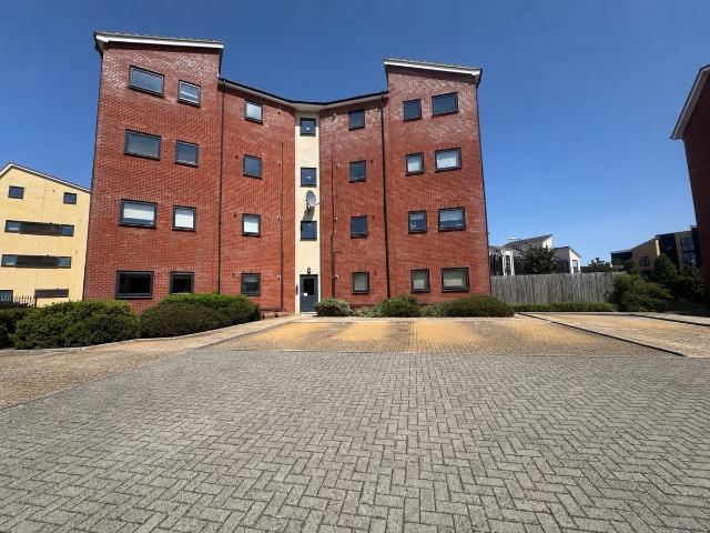 Blake Street, Aylesbury HP19, 1 bed flat to rent, £1,050 pcm | PrimeLocation