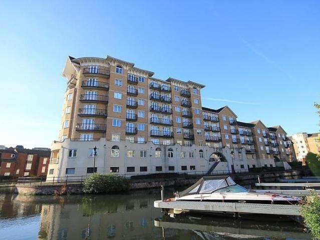 Blakes Quay, Gas Works Road, Reading, Berkshire RG1, 2 bed flat to rent, £2,000 pcm | PrimeLocation
