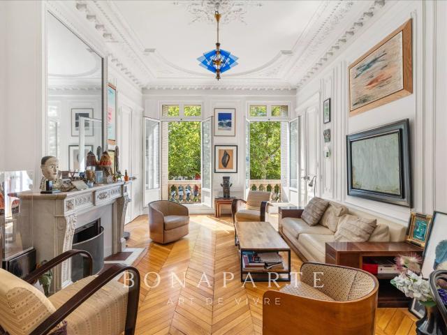 Blanche – Appartement / 2 4 Chambres 154m² Paris 9ème