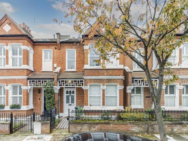 Blandford Road, London W4 4 bed house to rent £5,000 pcm £1,154 pw