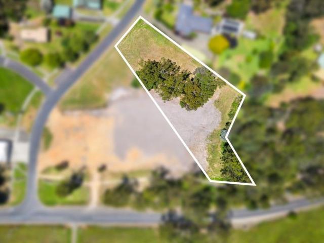 Build Something Beautiful Here. Right Here in Traralgon South