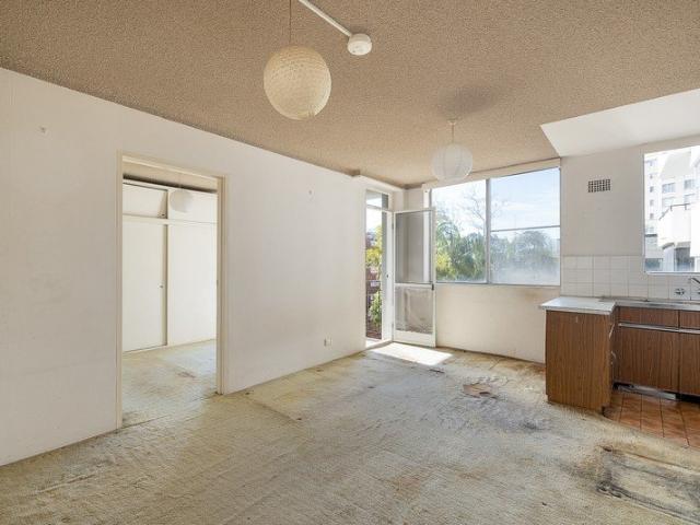 Blank canvas north facing home in premier village loop