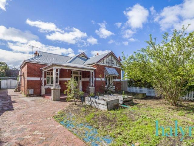 Blank Canvas with Undeniable Street Appeal!