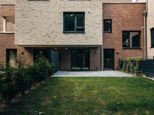 Blankenese: Tolles Neubaustadthaus im Björnsonweg!