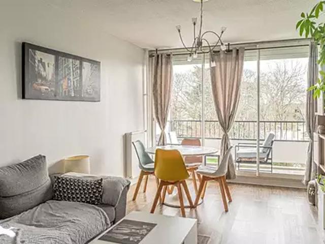 Blanquefort 33290 Achat / Vente appartement 2 pièces t2 au dernier étage