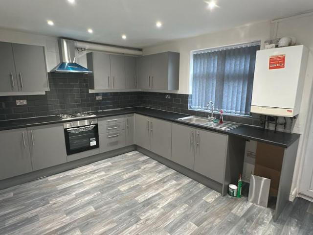 Blanwood Drive, Manchester M8 3 bed semi detached house to rent £1,350 pcm £312 pw