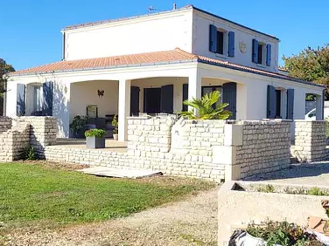Blanzac lès Matha 17160 Achat / Vente maison 6 pièces t6 piscine terrasse