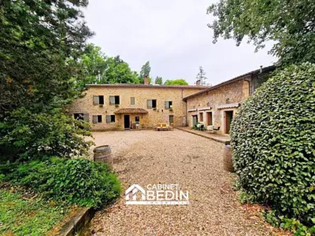 Blasimon 33540 Achat / Vente maison 7 pièces t7 au dernier étage piscine