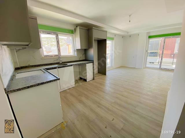 BLC GAYRİMENKUL'DEN YENİ MAHALLEDE AMARİKAN MUTFAK 3+1 DAİRE