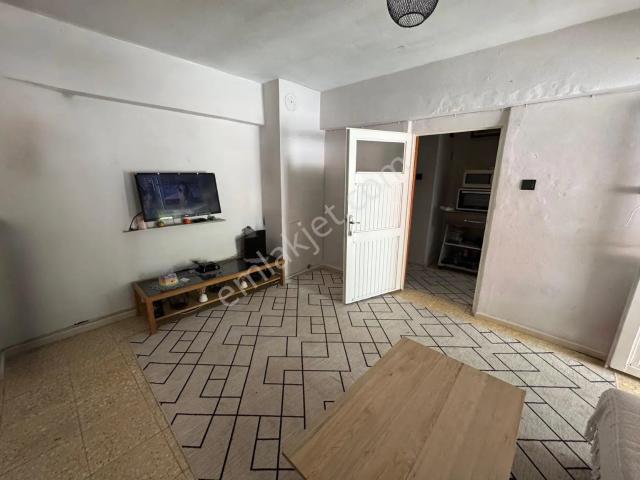 Bld. Evleri Mah. 3+1 K.mutfak Bağımsız Giriş Zemin Kat Kiralık