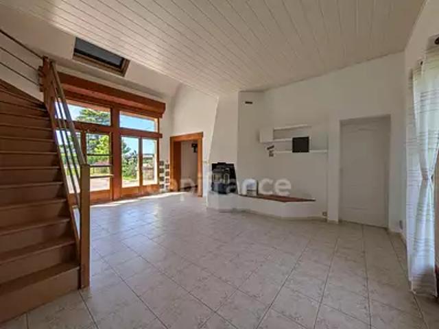 Bletterans 39140 Achat / Vente maison 8 pièces t8 terrasse