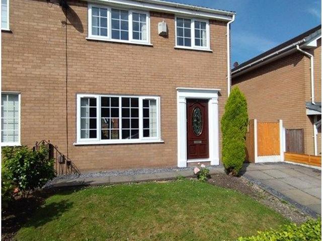 Bleakledge Grove, Wigan WN2, 3 bed semi detached house to rent, £1,025 pcm | PrimeLocation
