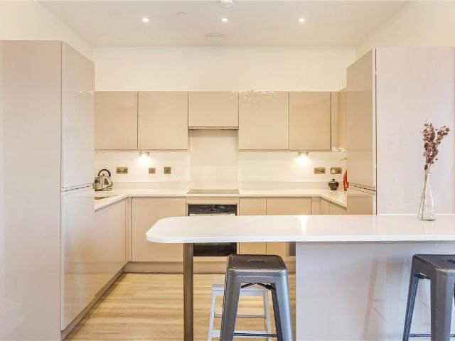Blencowe Close, Backford, Chester, Cheshire CH1, 2 bed flat to rent, £1,300 pcm | PrimeLocation