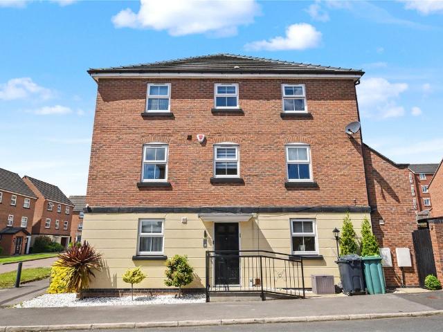 Blenkinsop Drive, Leeds, West Yorkshire LS10, 4 bed end terrace house to rent, £1,750 pcm | PrimeLocation