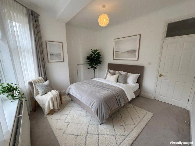 Blenheim Gardens, London NW2, 2 bed flat to rent, £2,300 pcm | PrimeLocation