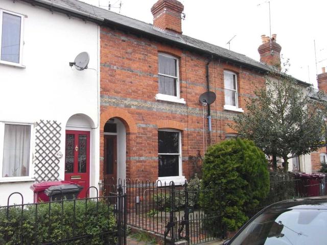 Blenheim Gardens, Reading RG1, 2 bed property to rent, £1,500 pcm | PrimeLocation