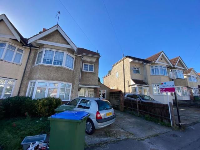 Blenheim Gardens, Southampton SO17, 6 bed semi detached house to rent, £3,060 pcm | PrimeLocation