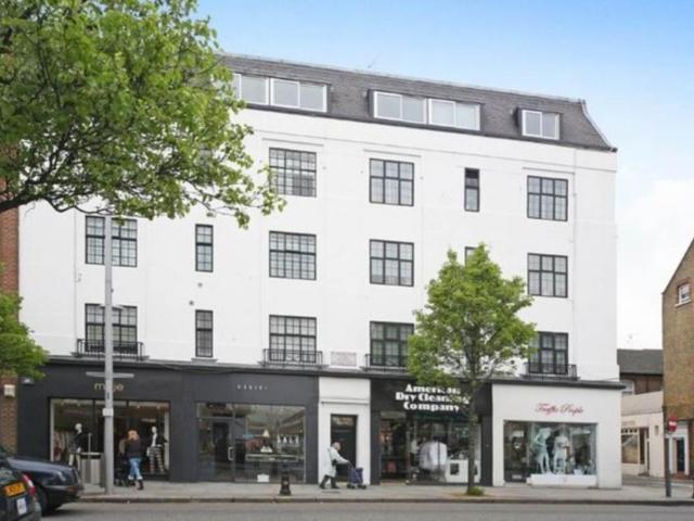 Blenheim House, Chelsea SW3 1 bed flat to rent £2,492 pcm £575 pw