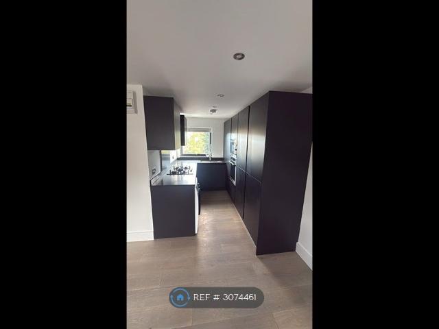 Blenheim Park Road, South Croydon CR2, 2 bed flat to rent, £1,700 pcm | PrimeLocation