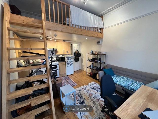 Blenheim Road, Bristol BS6, Studio to rent, £950 pcm | PrimeLocation