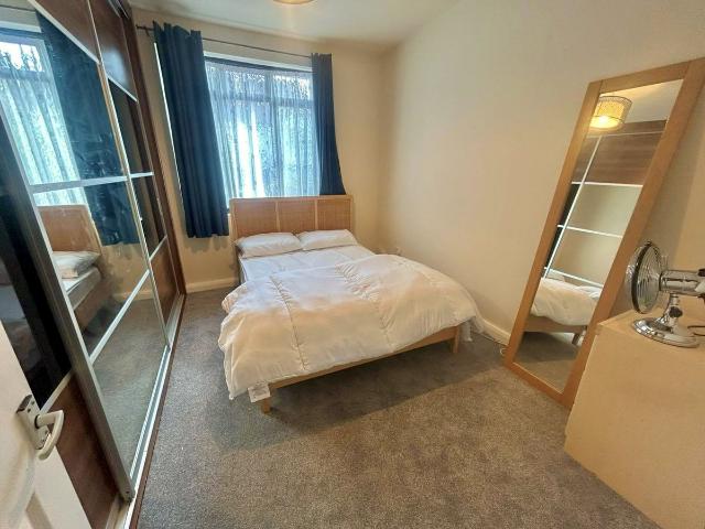 Blenheim Road, Bromley BR1, 1 bed flat to rent, £1,100 pcm | PrimeLocation