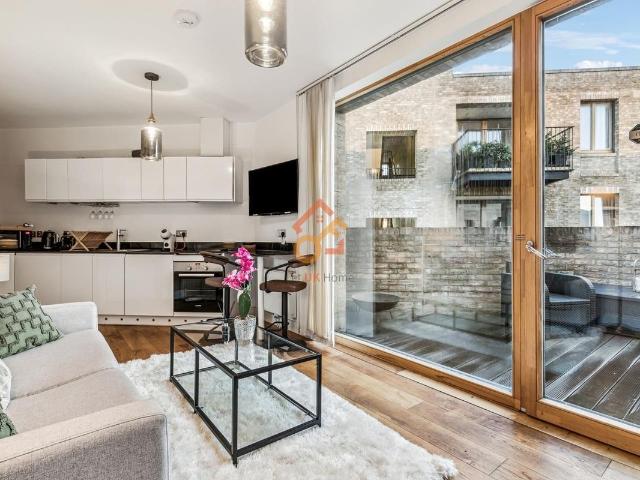 Blessingham House, 3 Shalfleet Drive, London W10, 2 bed flat to rent, £2,999 pcm | PrimeLocation